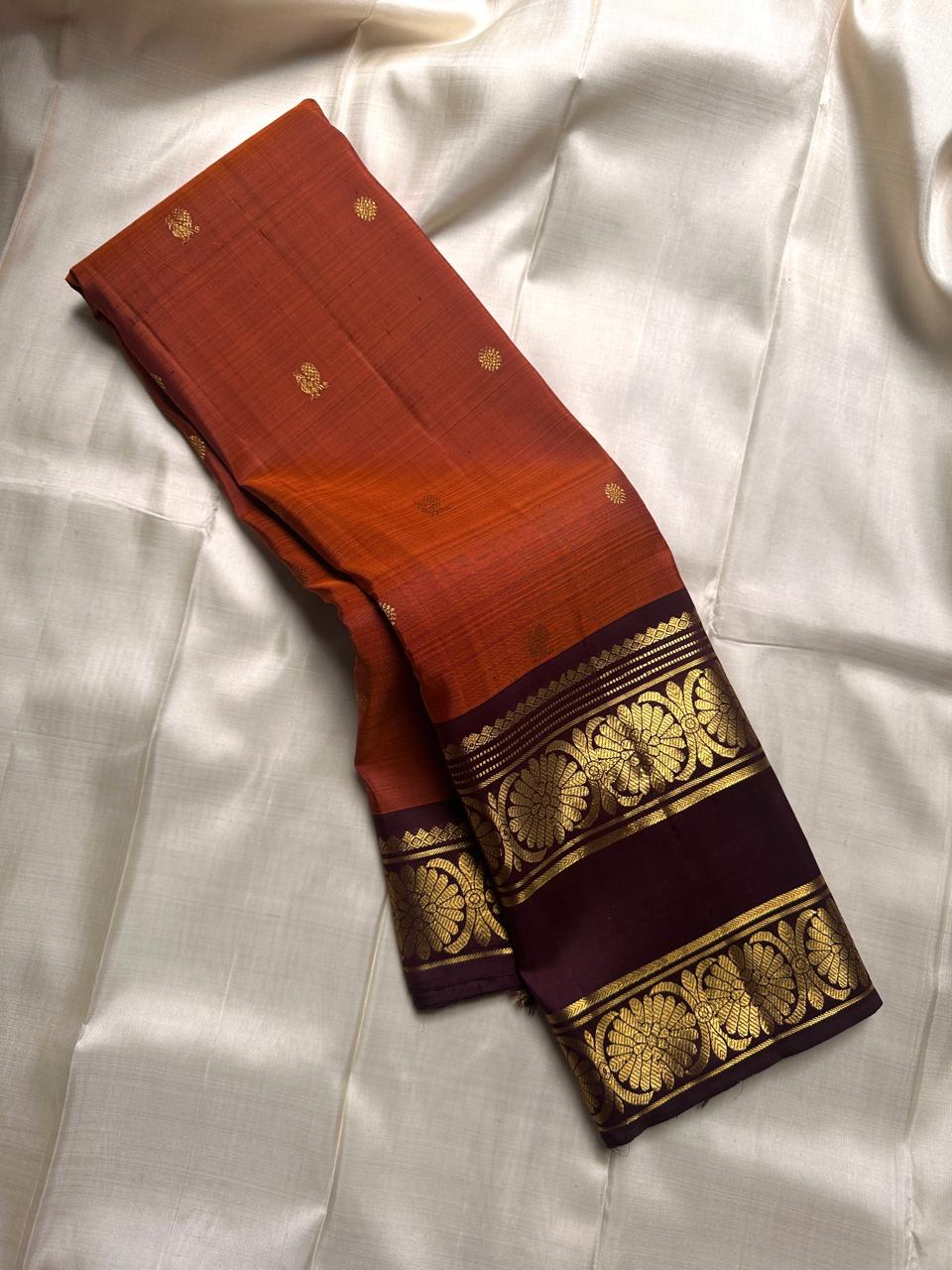 pure kanjeevaram vintage saree